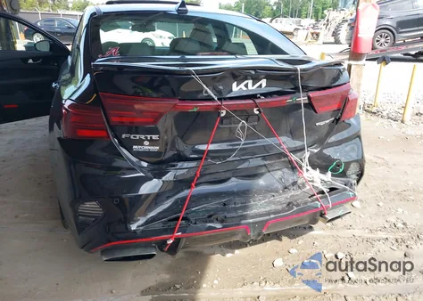 2024 Kia Forte Gt из США, поврежденный, VIN 3KPF44AC8RE808597